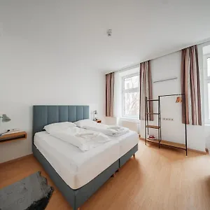 Apartment 74 Living, Vienna