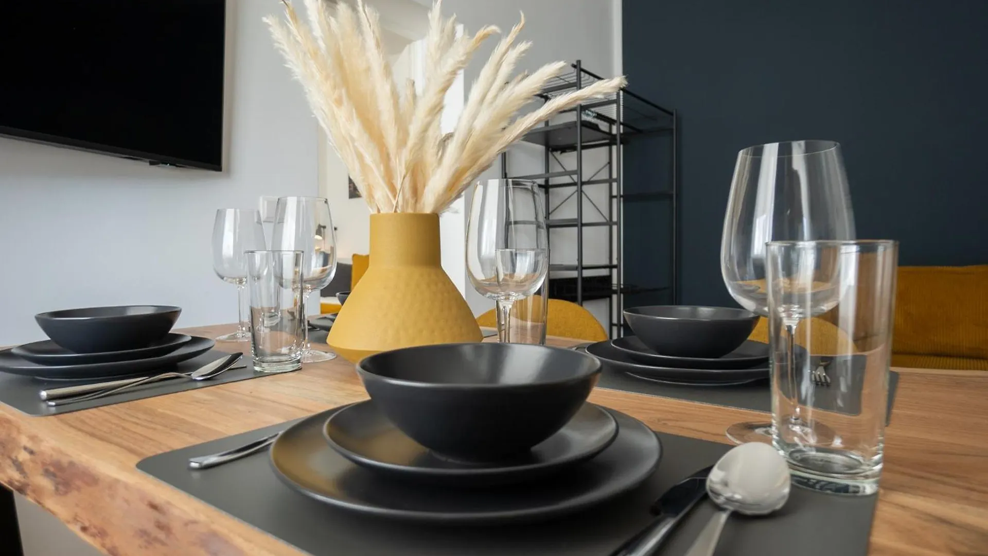 Bright Stylish Apartment With A Huge Terrace In A Top Location Vienna